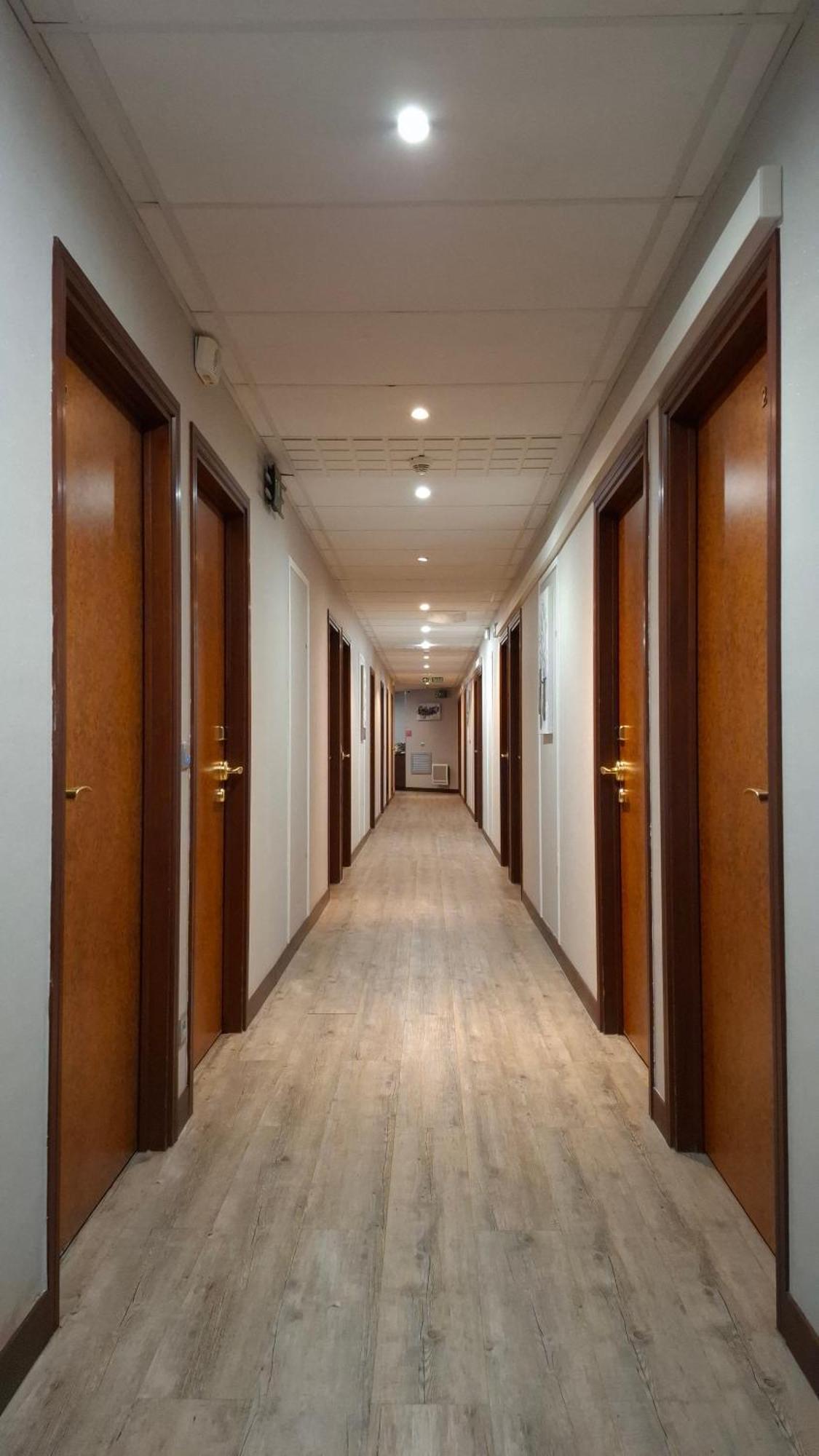 Hotel Garabel Plaisir Exterior photo