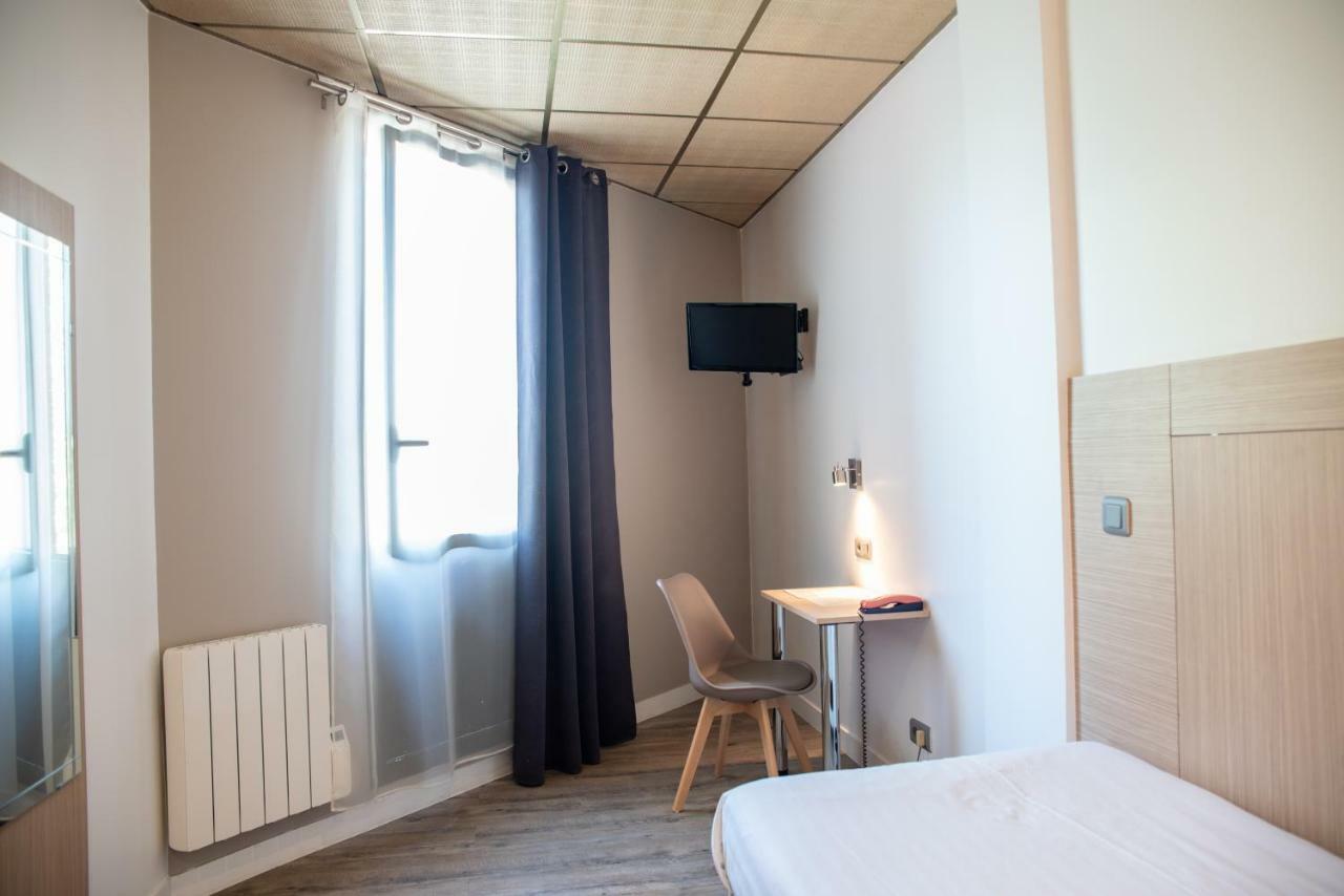Hotel Garabel Plaisir Exterior photo